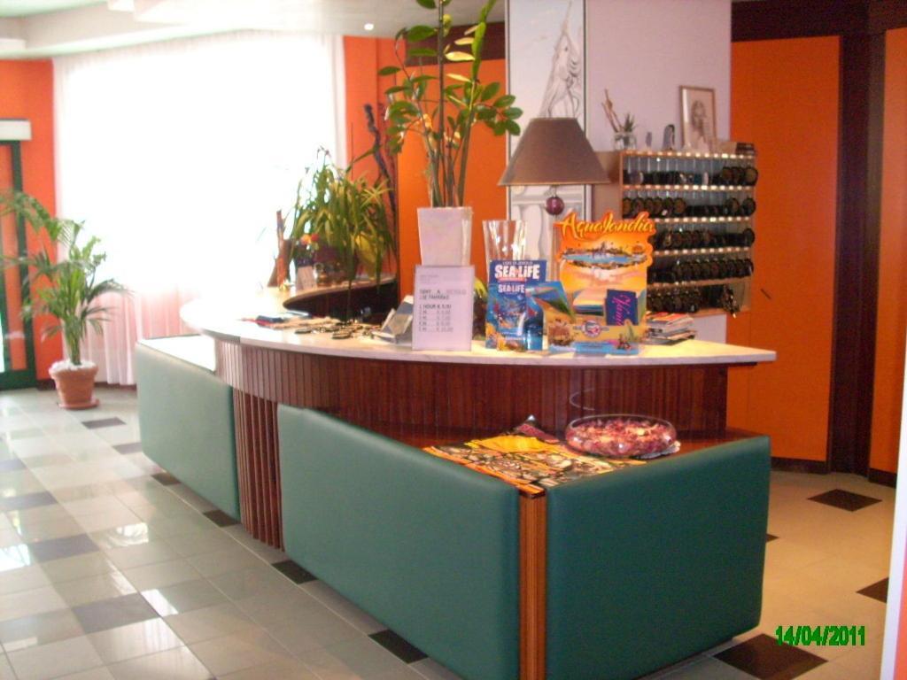 Hotel Colorado Lido di Jesolo Dış mekan fotoğraf